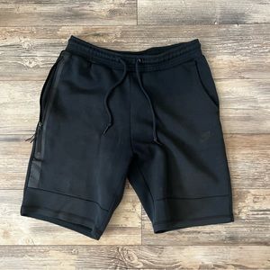 Nike Tech fleece Black Shorts